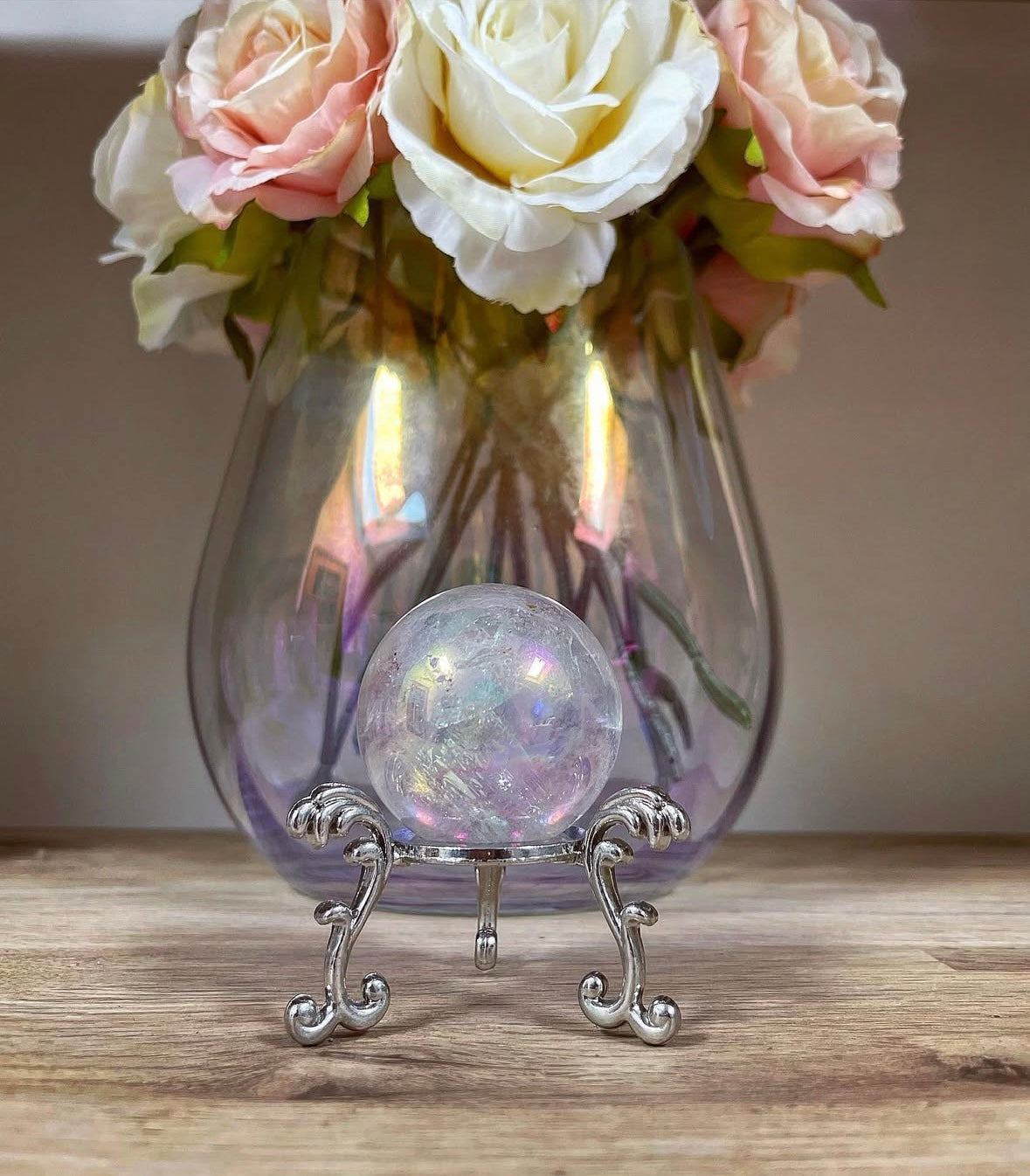 Traditional Crystal Stand