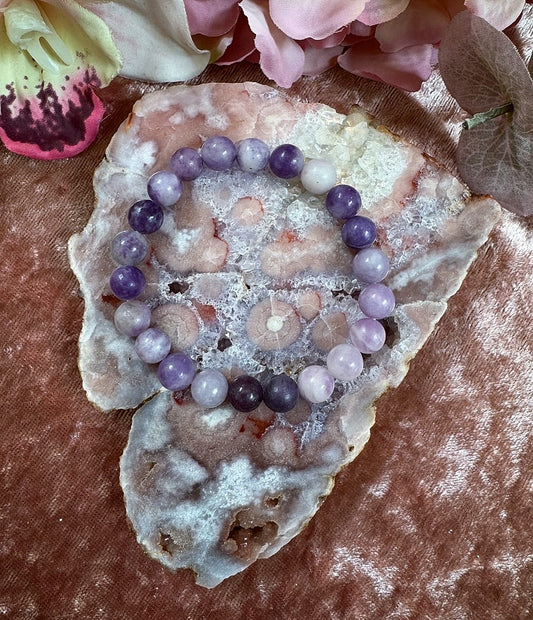 Lepidolite Reiki-Infused Crystal Bracelet